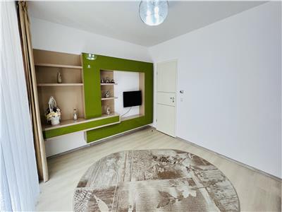 Apartament spatios de 2 camere cu gradina, parcare+boxa