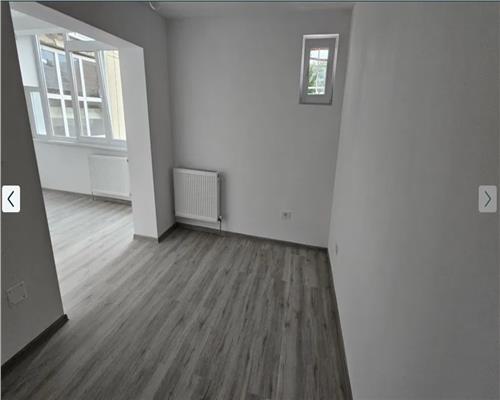 Spatiu comercial 4 camere dedicat pentru birouri