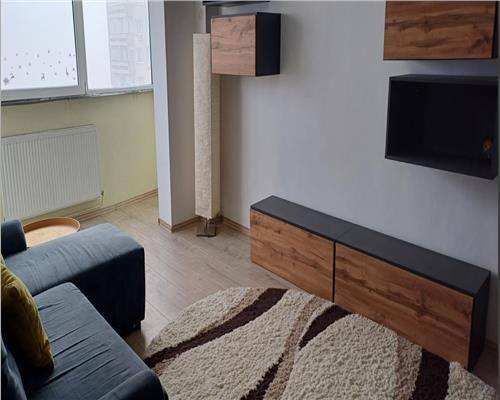 Apartament spatios 2 camere Calea Bucuresti