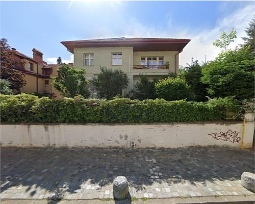 Apartament de doua camere , zona Brasovechi